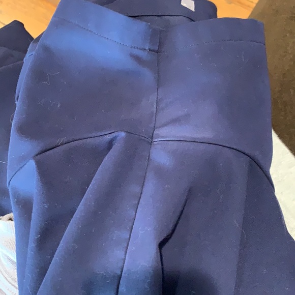 FIGS - Leon two pocket scrub top - Picture 3 of 6